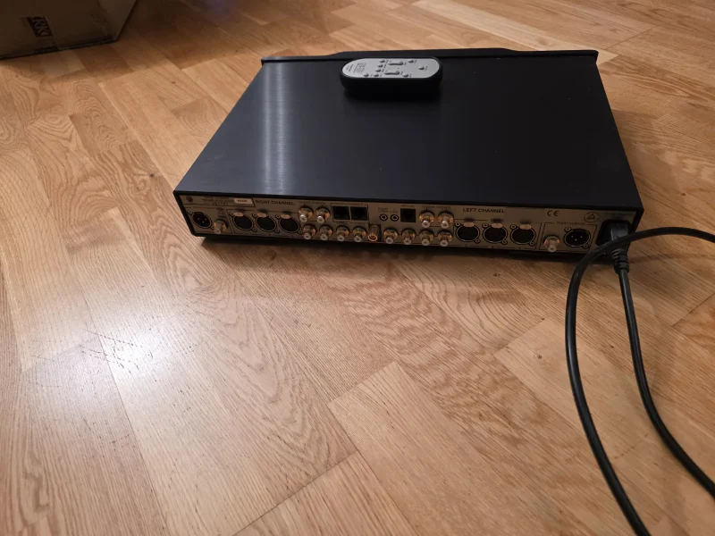 Mark Levinson No 320S - Med inbyggt RIAA & Originalemballage - Bild 5 av 6