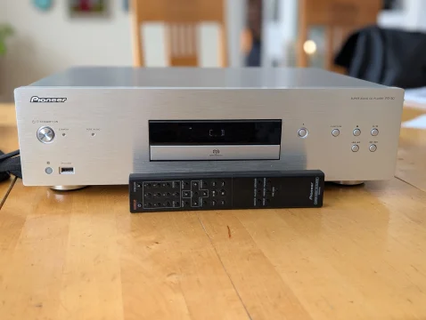 Pioneer PD-30 SACD Pioneer PD-30 SACD