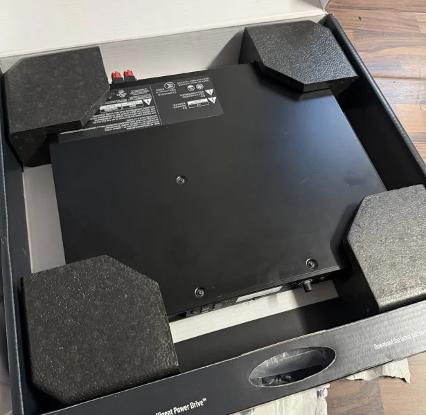 Lab Gruppen IPD2400 - Låter fruktansvärt bra Lab Gruppen IPD2400 - Låter fruktansvärt bra - Bild 2 av 2