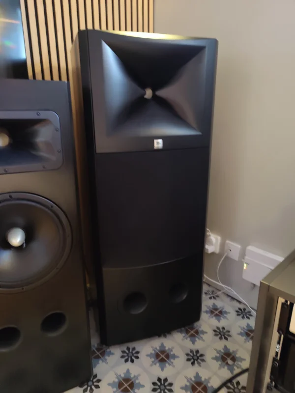 M2 Master Reference Monitor med tillh&ouml;rande DSP - Bild 7 av 9