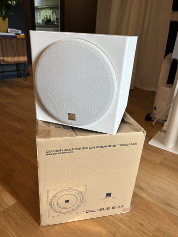 Hifi (B&W högtalare, Dali Sub, Denon Reciever)