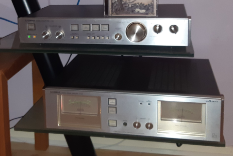 Luxman C-02 samt Luxman M-02