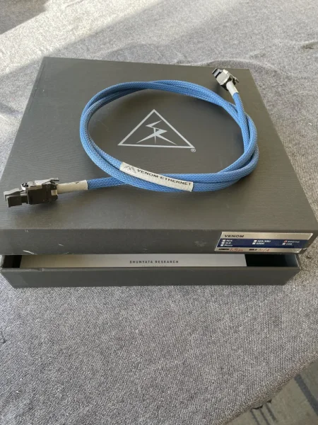 SHUNYATA VENOM ETHERNET 1,5 M - Bild 1 av 1