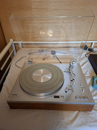 Yahama YP-800