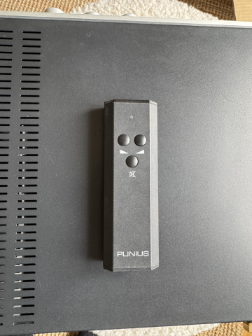 Plinius 2100i