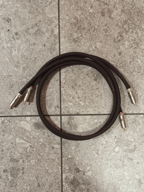 Accuphase Super Refined ASL-10 Signalkabel RCA - Bild 1 av 1