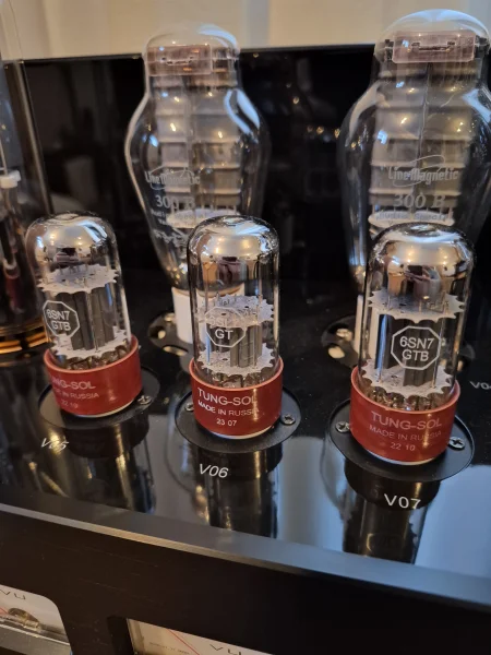 Line Magnetic 805ia R&ouml;rf&ouml;rst&auml;rkare - Bild 2 av 6