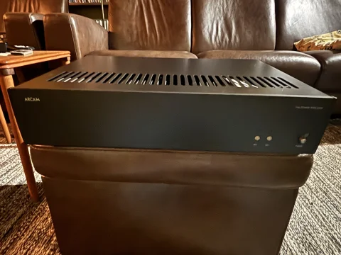 Arcam slutsteg P90