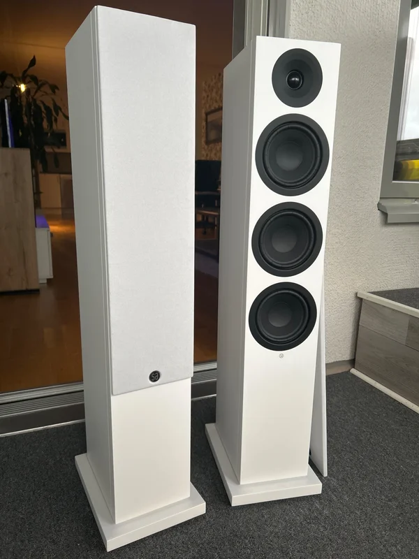 System Audio Signature 40 - Bild 1 av 1