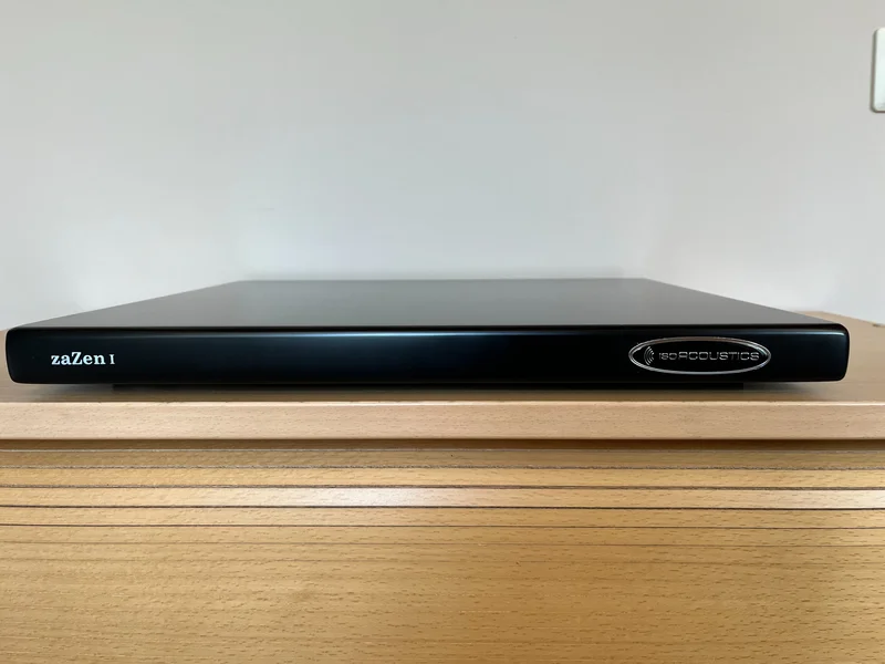 Isoacoustics zaZen 1 - Bild 1 av 3