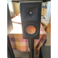 Klipsch RP 500M inklusive stativ