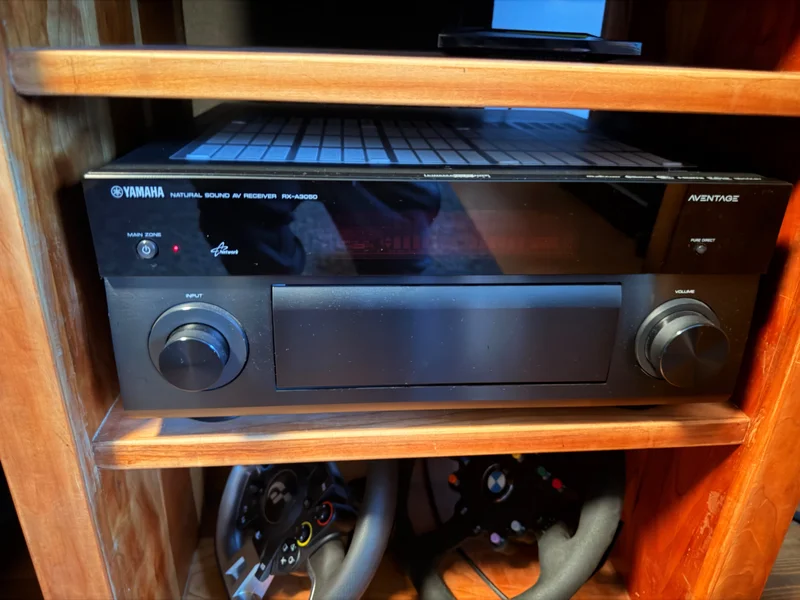 Yamaha RX-A3050 Yamaha RX-A3050 - Image 1 of 2