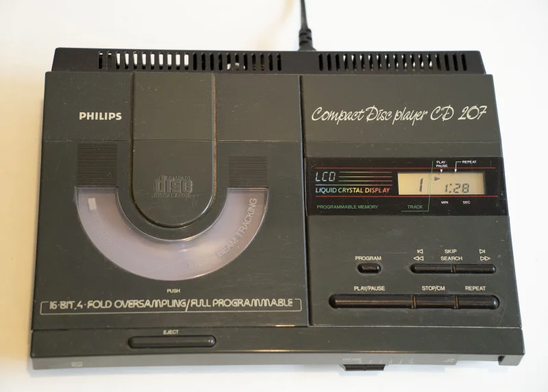 Philips CD207 Compact Disc Player (1987) - Bild 1 av 7