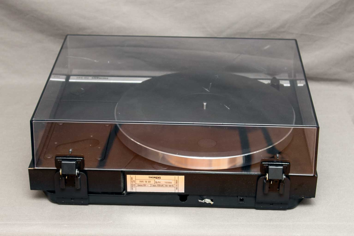 Thorens TD321