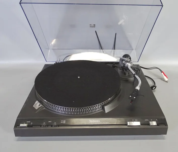 Technics SL-3210 - Bild 1 av 3