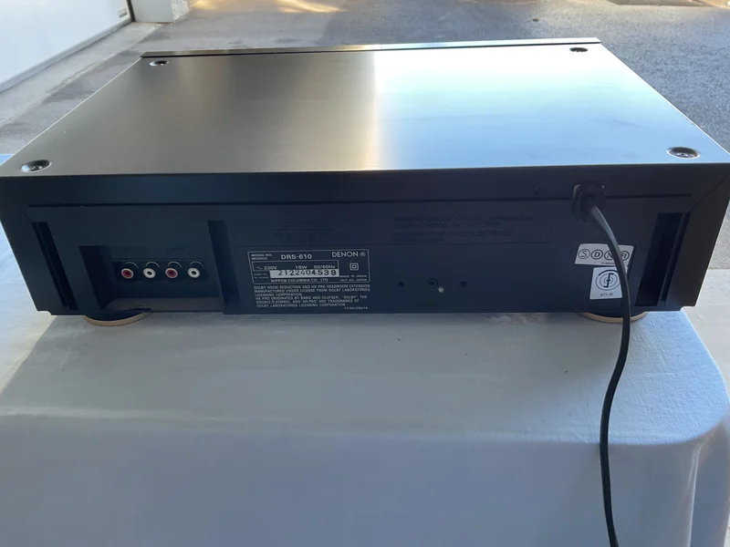 Denon DRS-610 – Unikt kassettdäck med horisontell släde Denon DRS-610 – Unikt kassettdäck med horisontell släde - Bild 8 av 11
