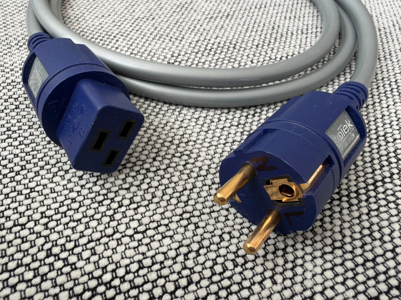 Isotek EV03 SEQUEL Isotek EV03 SEQUEL - Billede 2 af 3