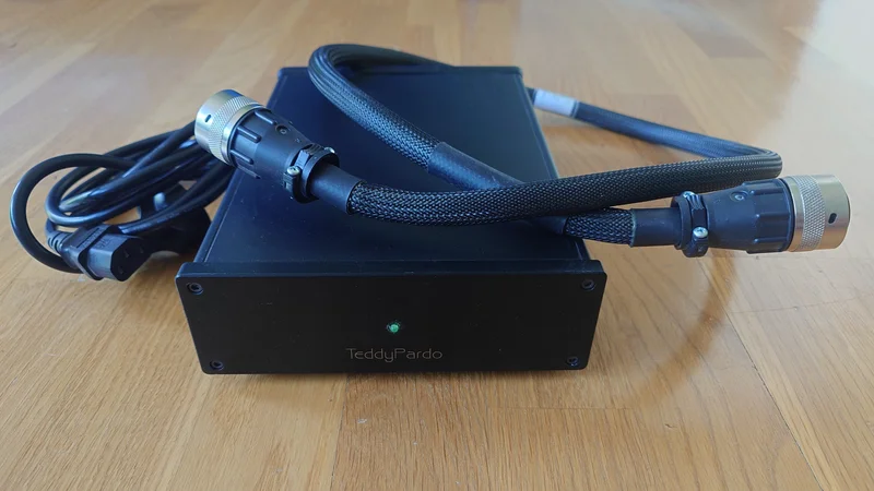 TeddyXPS Mk2 TeddyXPS Mk2 (Naim XPS) TeddyXPS Mk2 TeddyXPS Mk2 (Naim XPS) - Bild 1 av 2