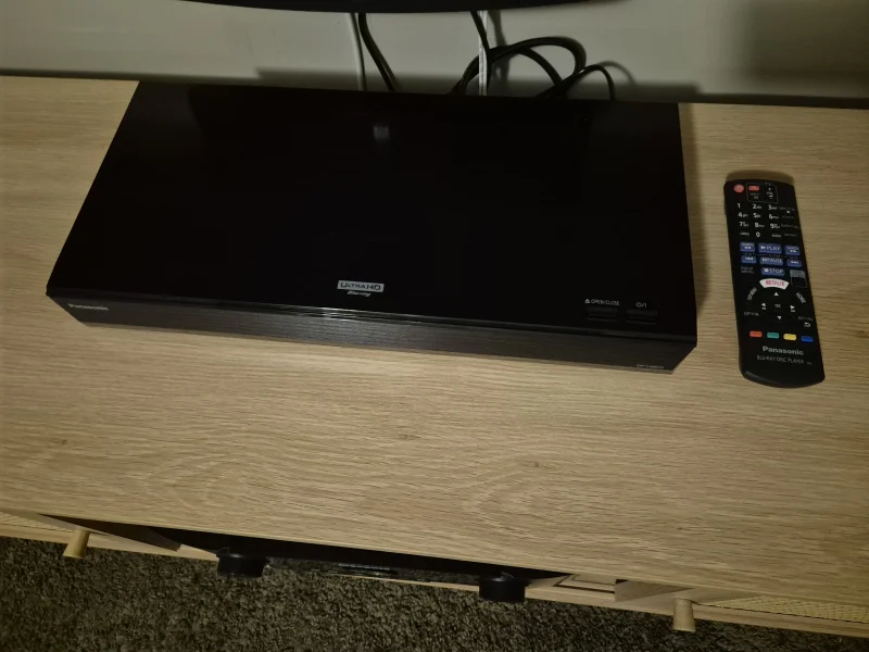 Panasonic ub820 - Bild 1 av 3