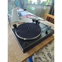 Thorens TD 2001