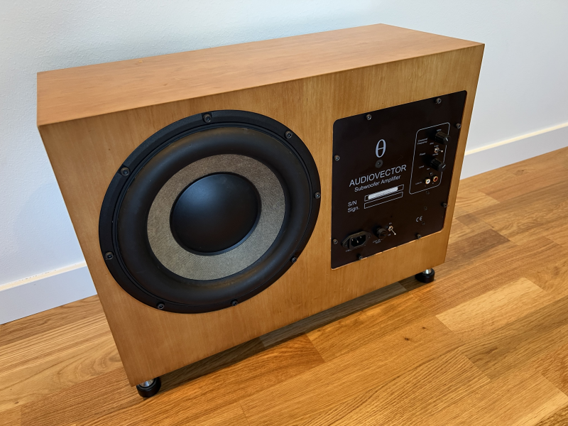 Audiovector Mi Sub Super 2x10 tums sub - Bild 1 av 4