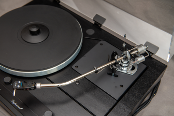 Thorens TD520