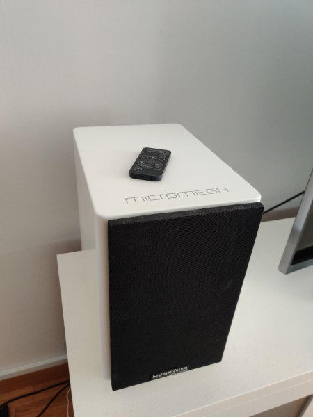 Micromega MySpeaker BT aktiva högtalare Vita komplett med Original kartong Micromega MySpeaker BT aktiva högtalare Vita komplett med Original kartong - Bild 7 av 8