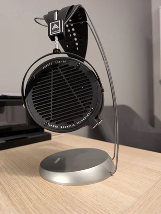 Audeze LCD-2C - planar-magnetiska h&ouml;rlurar