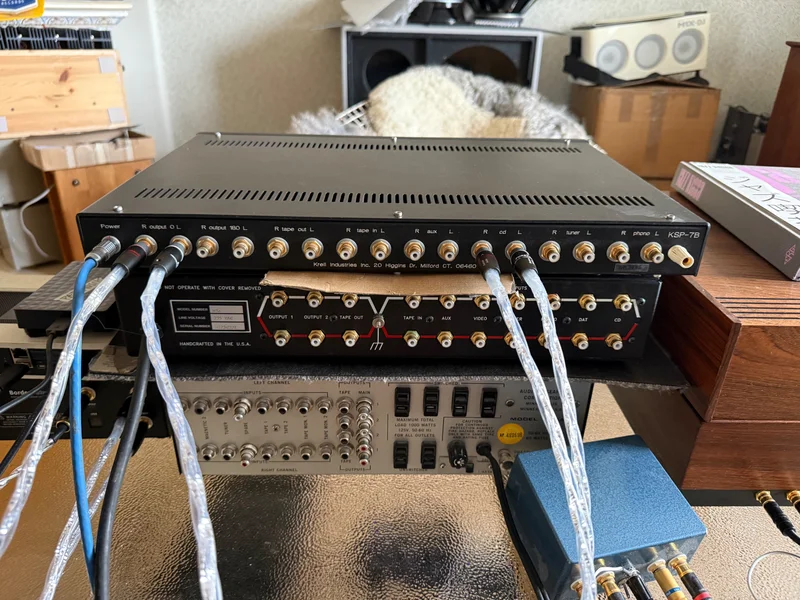 KRELL KSP 7B + KRELL POWER SUPPLY KRELL KSP 7B + KRELL POWER SUPPLY - Image 3 of 4