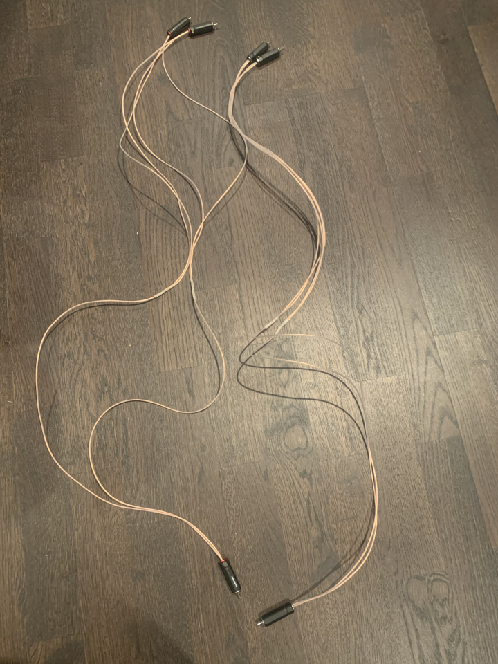 RCA Y-split från Intelligent Sound