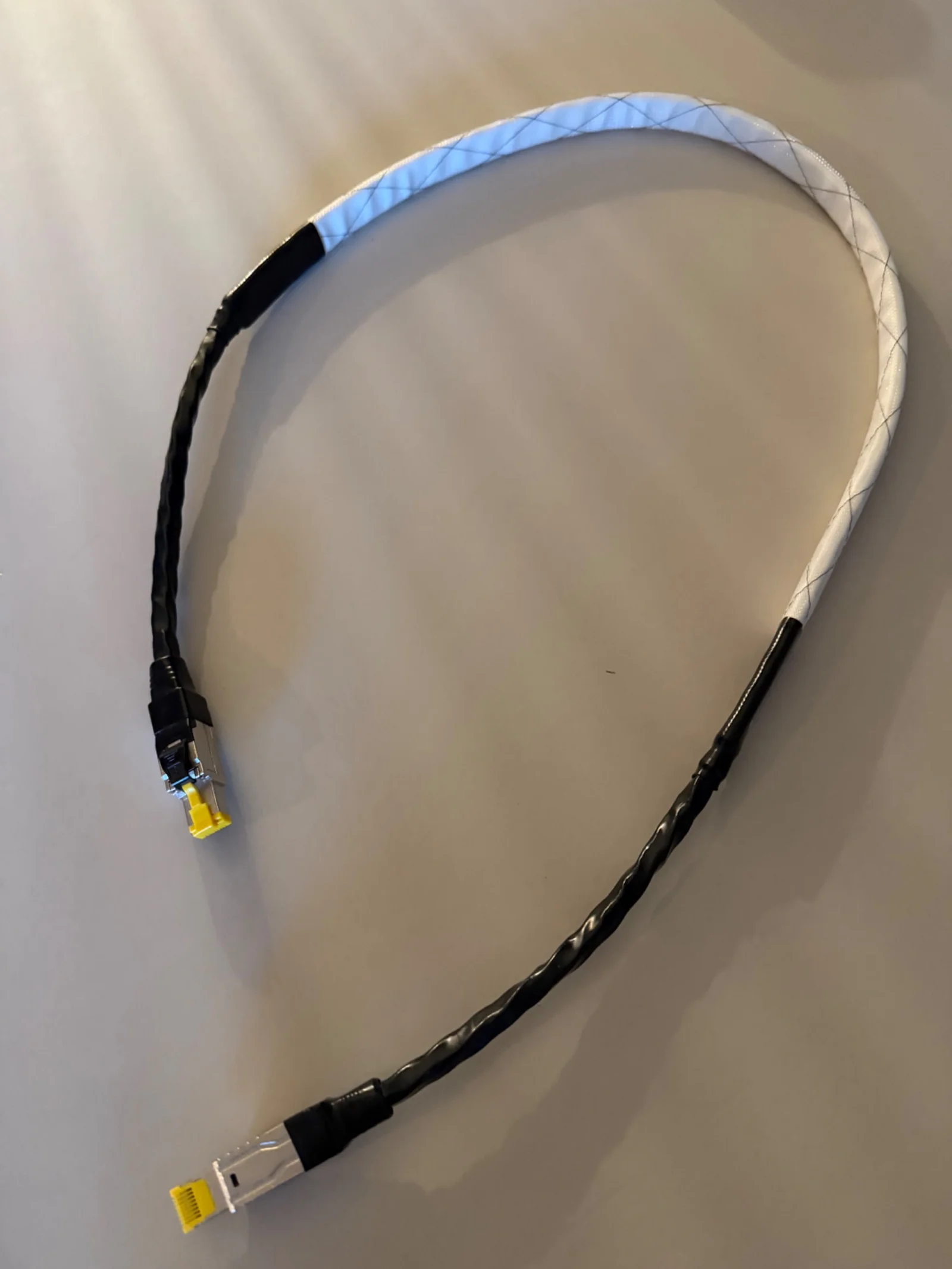 Neotech NEET-1008 N&auml;tverkskabel - 1M - Bild 1 av 3