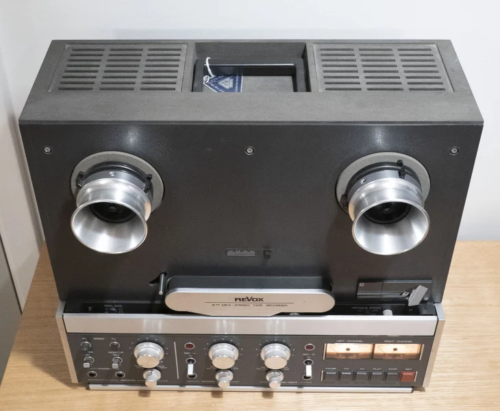 Revox B77 - 2-spårs rullbandspelare Revox B77 - 2-spårs rullbandspelare - Bild 2 av 3