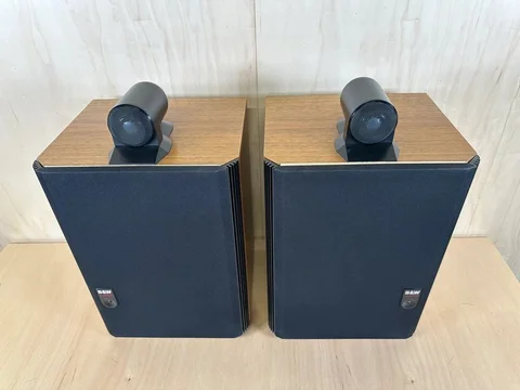 B&W 805 Matrix