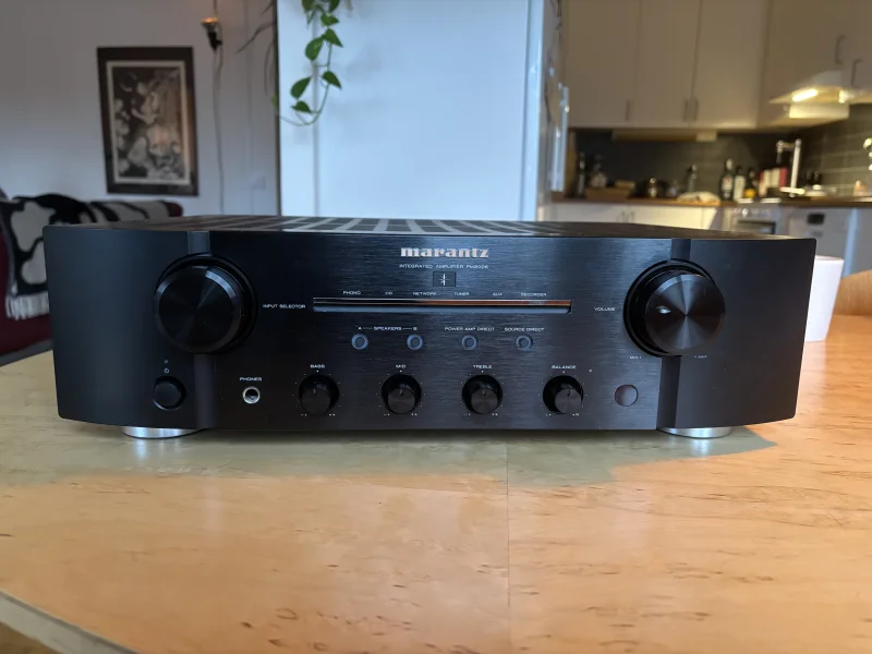 Marantz PM8006 - Bild 1 av 3