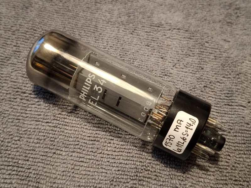 EL34 Mullard NOS Blackburn Xf4 1979, rebranded Philips EL34 Mullard NOS Blackburn Xf4 1979, rebranded Philips - Bild 5 av 6