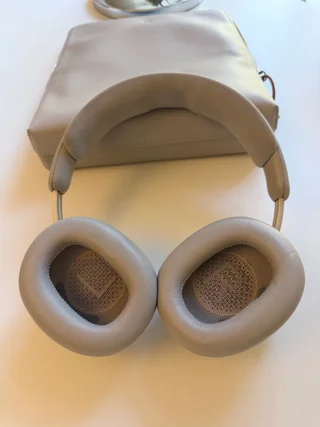 Bang & Olufsen Beoplay H100