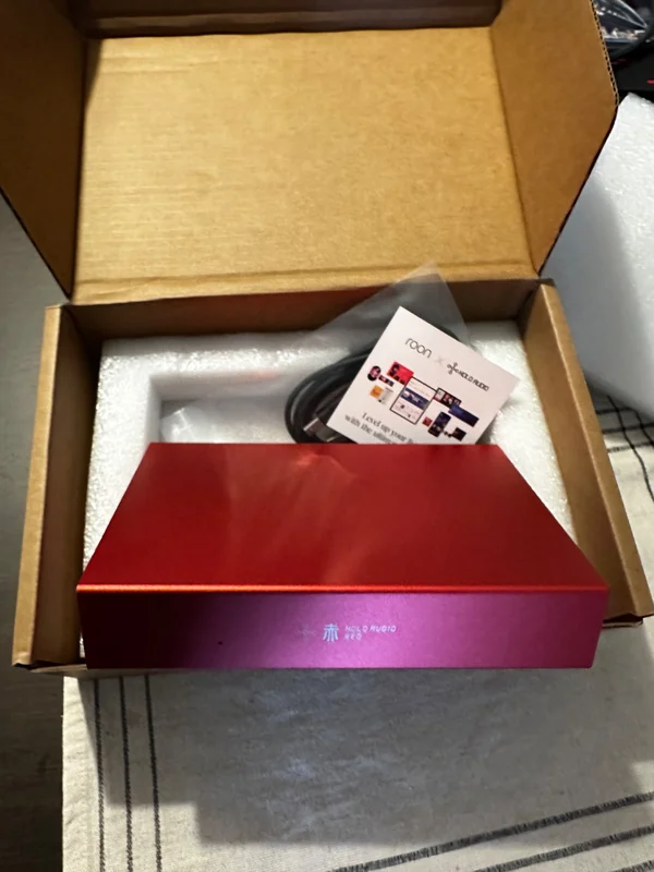 Holo audio Red streamer och ddc i absolut nyskick - Bild 3 av 4