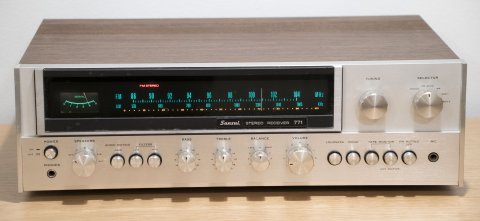 Sansui 771 AM/FM Stereo Receiver (1973-77)