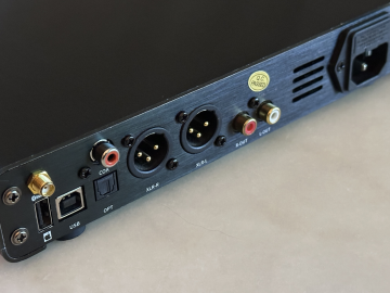 Trasam DS.5 balanserad DAC med volymkontroll 
