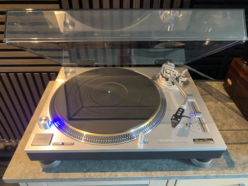 Technics SL-1200 GAE Limited Edition - Bild 3 av 6