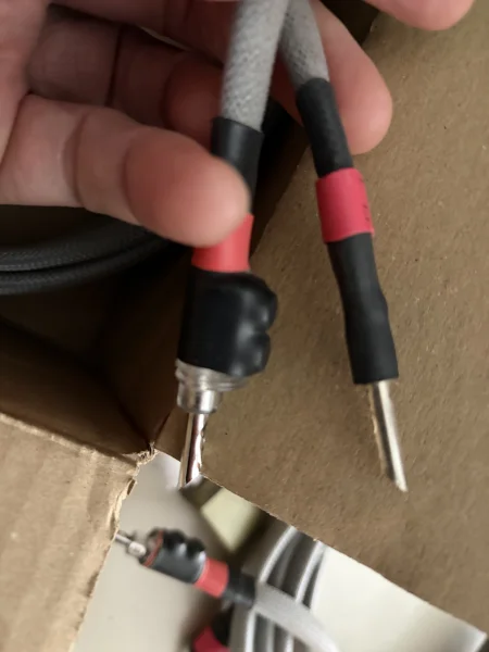 Albedo Monolith  - Bild 2 av 3