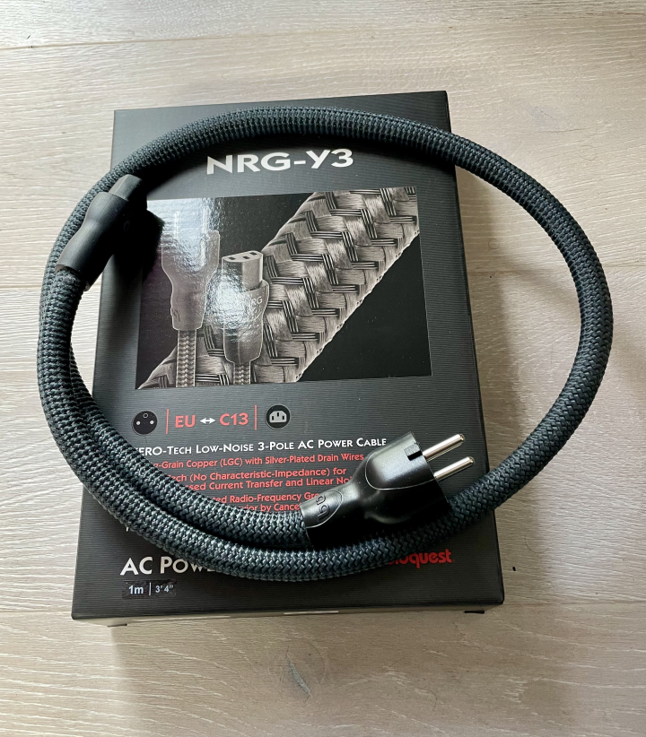 Audioquest Niagara 1200 inkl. NRG-Y3 strömkabel 