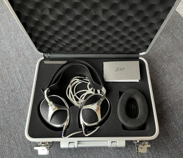 Meze Audio ELITE hörlurar