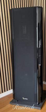 Infinity Renaissance 90 LE