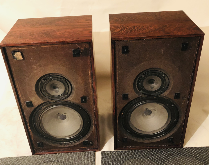 Radionette TK 20 S i nyrestaurerat toppskick