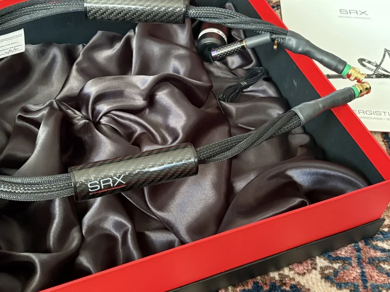 Synergistic Research SRX BNC. 1m. Mint condition. - Bild 2 av 6