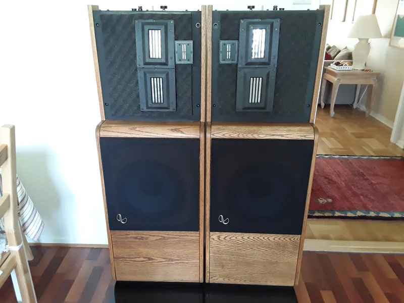 Infinity RS 2,5 i bra skick! - Bild 1 av 2