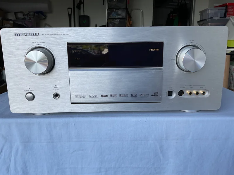 Marantz SR 7002 Marantz SR 7002 - Bild 2 av 9