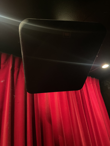 JBL Array 1000, JBL Synthesis 8320 x 4