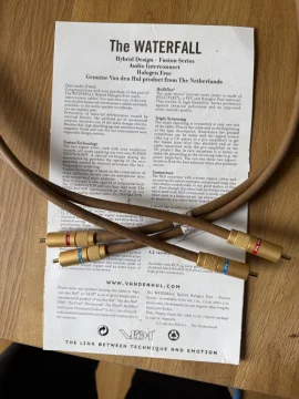 Van den Hul the Waterfall rca